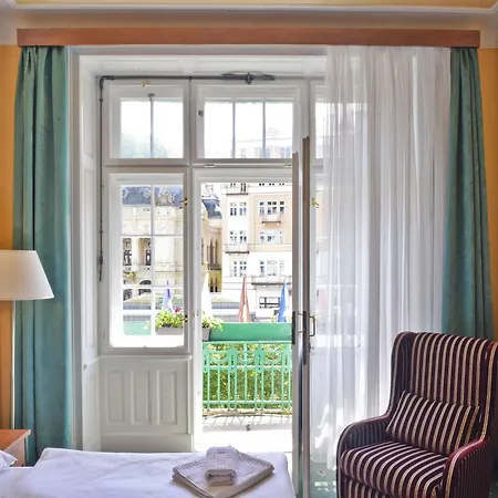 Hotel Ea Jessenius Karlovy Vary