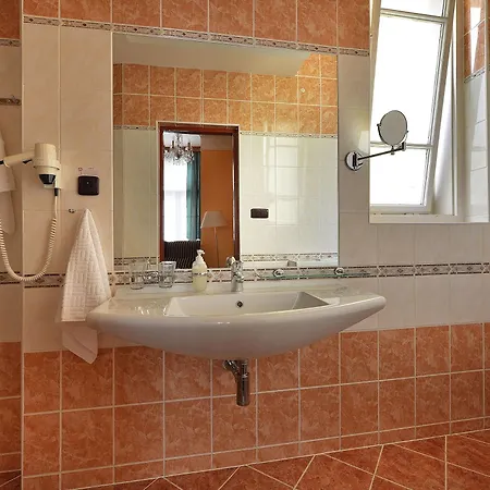 Ea Jessenius Hotel Karlovy Vary